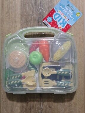 Kid Connection Cooking Case Pretend Play Set, 19 Pieces